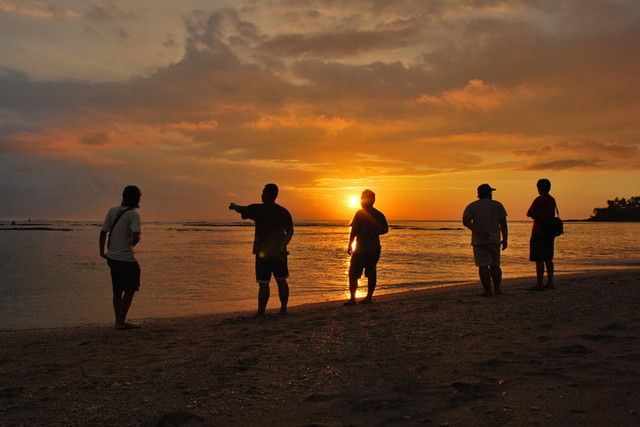 Menyoal Pengembangan Pariwisata Pesisir